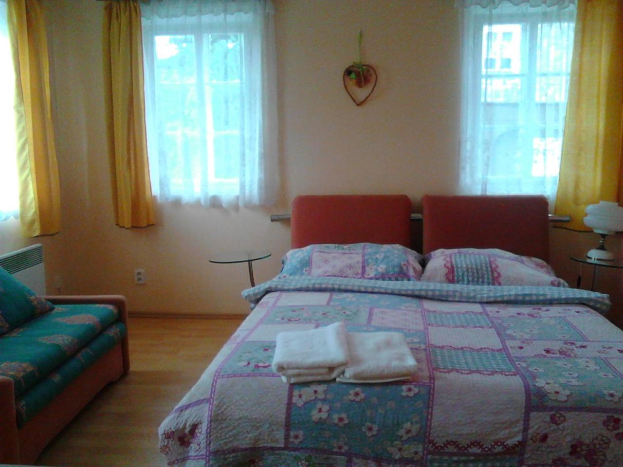 Jiretinska Chaloupka Apartment Jiřetín pod Jedlovou Bagian luar foto